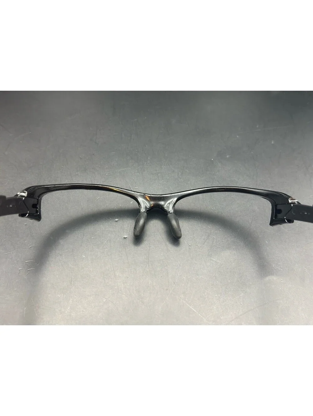 Oakley pre owned